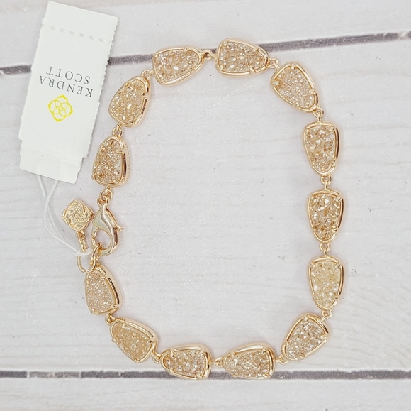 Kendra Scott Susanna Bracelet - Picture 2 of 11